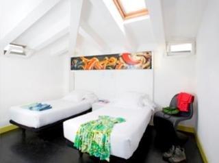 Hotel Raval 2*